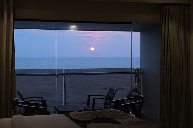 Mangalore Beach Hotels with Ocean View Rooms